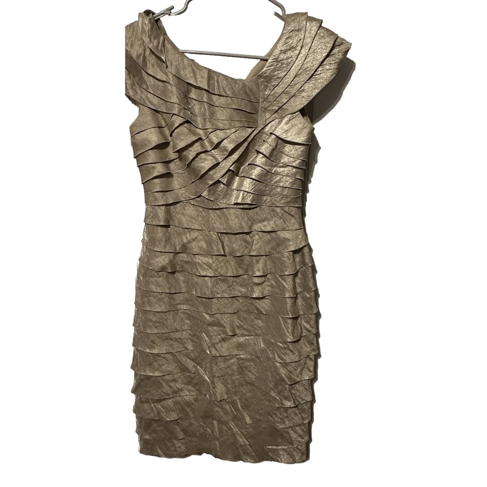 LONDON TIMES CHAMPAGNE RUFFLE PARTY COCKTAIL SEMI-FORMAL DRESS WOMENS Size 4